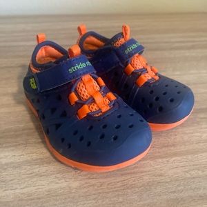 Stride rite water shoe